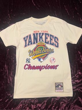 Mitchell & Ness New York Yankees 1996 World Series Champions Tee - Cream